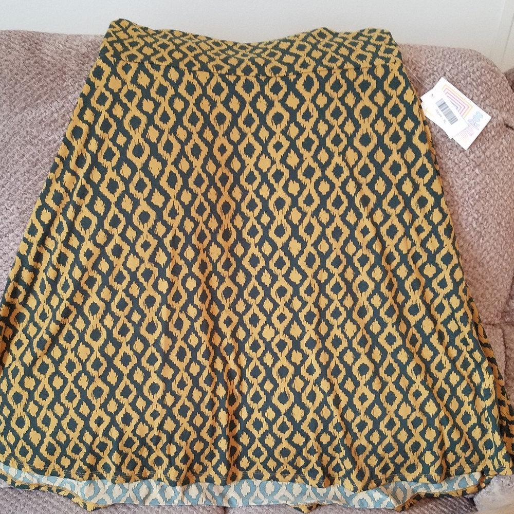 NWT'S Lularoe Azure Skirt Size XL